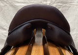 17"  Rebelle Close Contact Saddle   08500