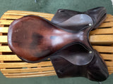 17.5" Devoucoux Close Contact Saddle   08533