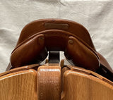 17.5" Butet Close Contact Saddle   08536