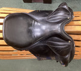 17" Childeric Monoflap Dressage Saddle 08661
