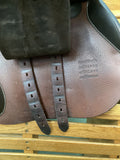17" Voltaire w/ Pro Panels Close Contact Saddle   08670
