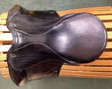 18" Stubben Monoflap Dressage Saddle  08704