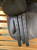 17.5" Wintec 500 Jump Close Contact Saddle   08722