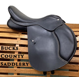 17.5" Wintec 500 Jump Close Contact Saddle   08722
