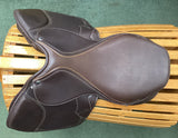 17" Collegiate Honours Close Contact Saddle  24220